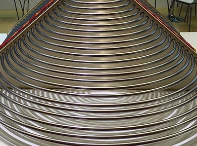 Heat exchangers and shell heat exchanger stainless steel tube